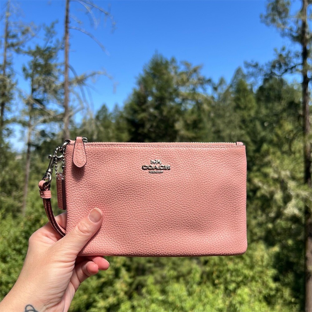 COACH Pink Pebbled Leather Wristlet Wallet Clutch with Silver Hardware AUTHENTIC
